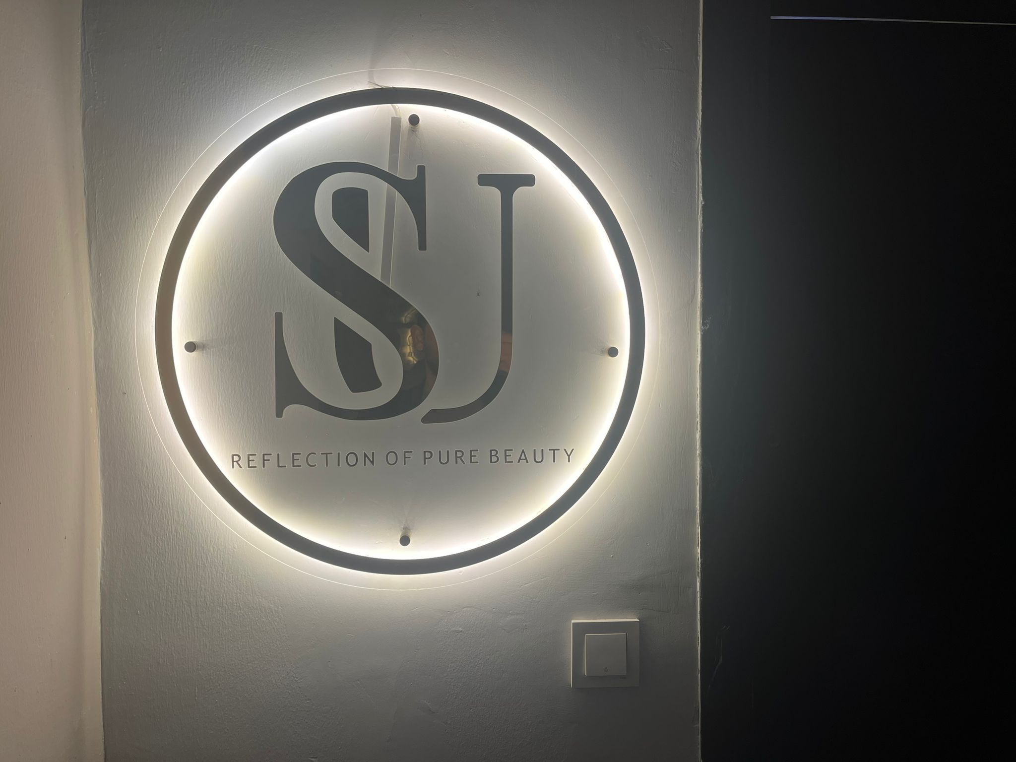 UZUN SOKAK'TA GÜZELLİK MERKEZİ